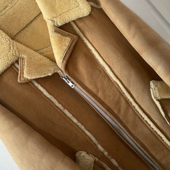 Vintage Sheepskin jacket - Picture 6 of 12